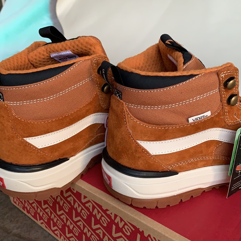 VANS ULTRARANGE EXO HI PUMPKIN SPICE WMNS - Picture 15 of 16